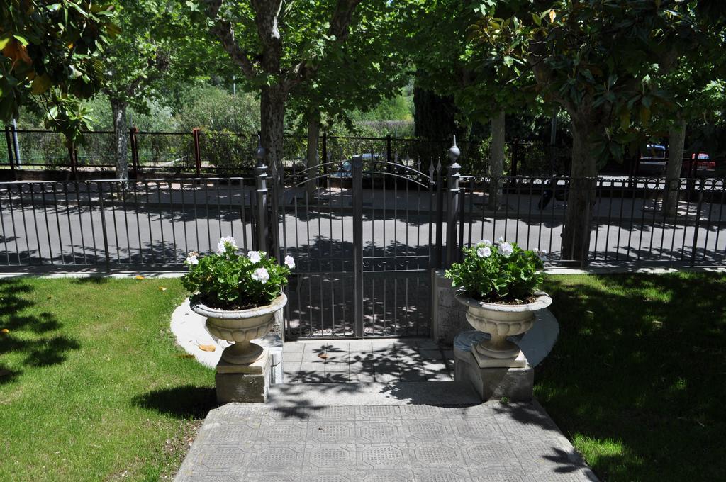מונטה קטיני טרמה Villa Le Magnolie מראה חיצוני תמונה
